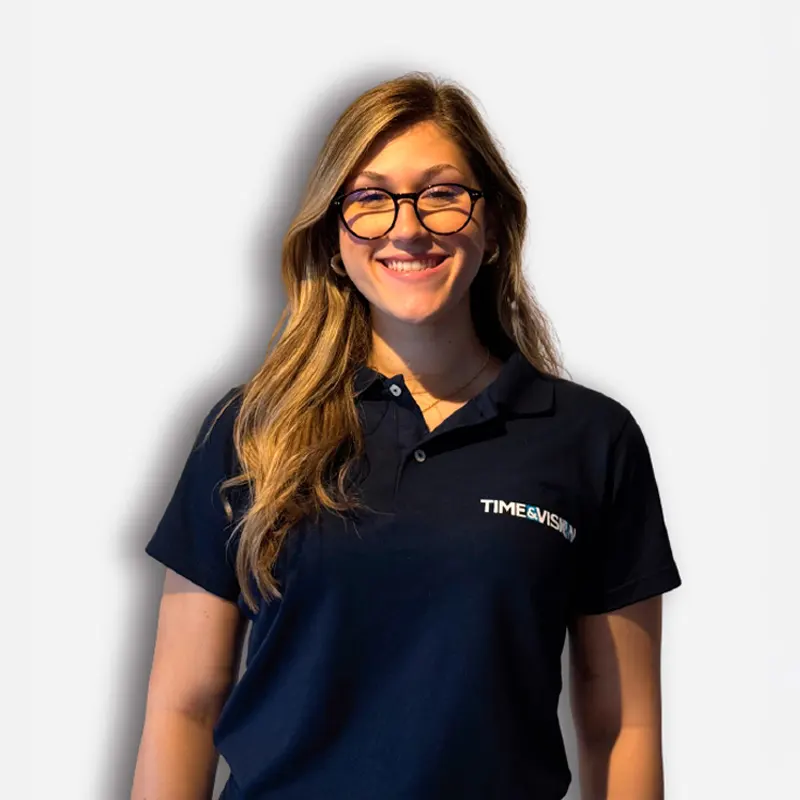 Gabriella Costa - Assistente Administrativo Kliferson Sancler dos Santos, um dos idealizadores da Time&Vision Transportes, empresa sediada em Itajaí, Santa Catarina, especialista em Transporte Rodoviário, Transporte de Cargas Excedentes e Peação de Cargas.