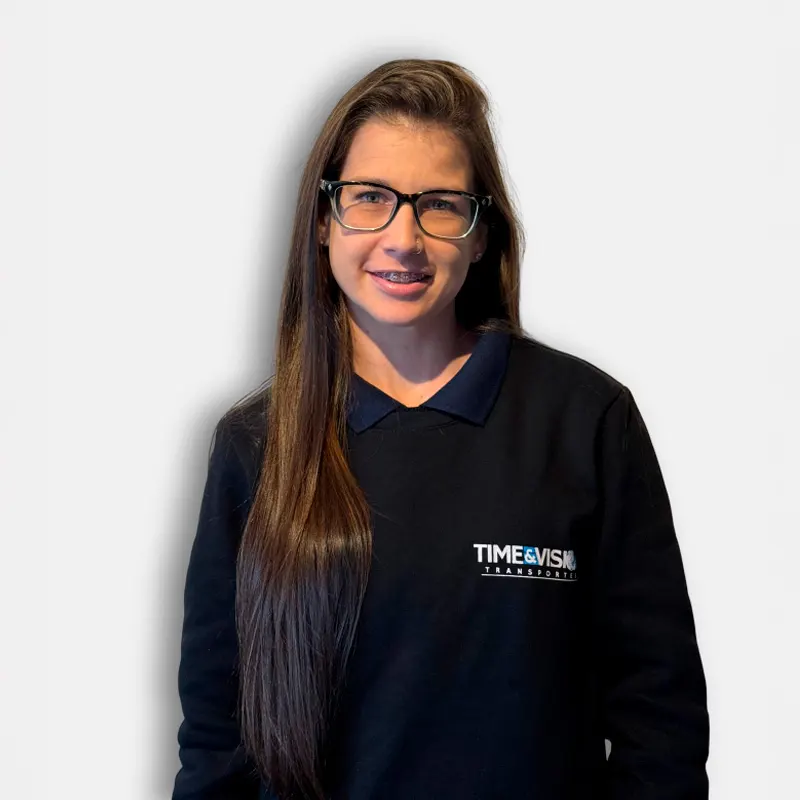 Kátia Regina Bohn - Assistente Financeiro Nereu Costa Junior, um dos idealizadores da Time&Vision Transportes, empresa sediada em Itajaí, Santa Catarina, especialista em Transporte Rodoviário, Transporte de Cargas Excedentes e Peação de Cargas.